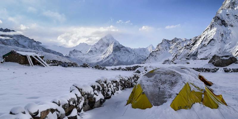 巴厘岛婚礼与蜜月旅行终极指南：精选场地、文化礼仪与私密别墅推荐